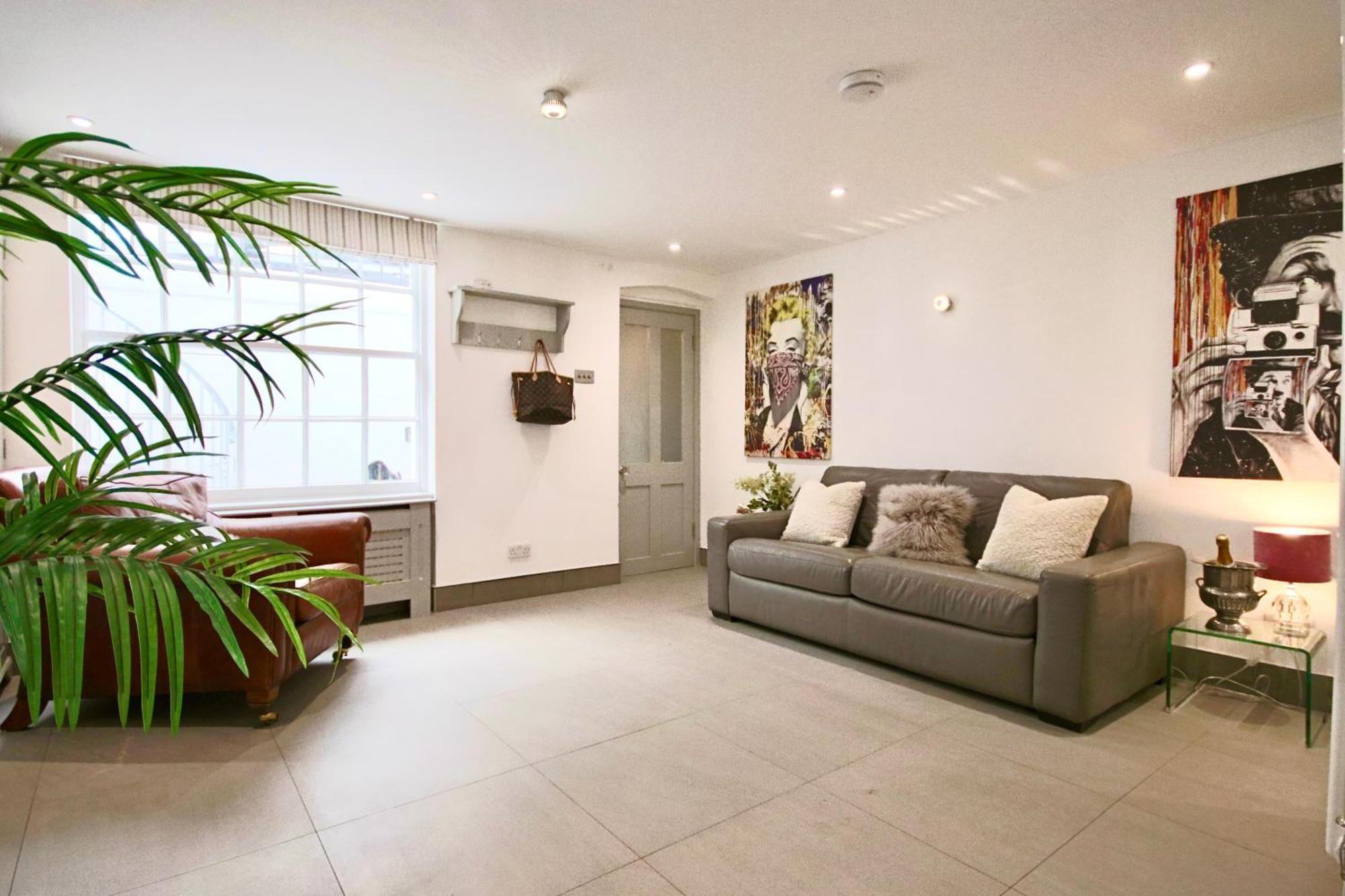 Victoria Belgravia Townhouse Apartment ลอนดอน ภายนอก รูปภาพ